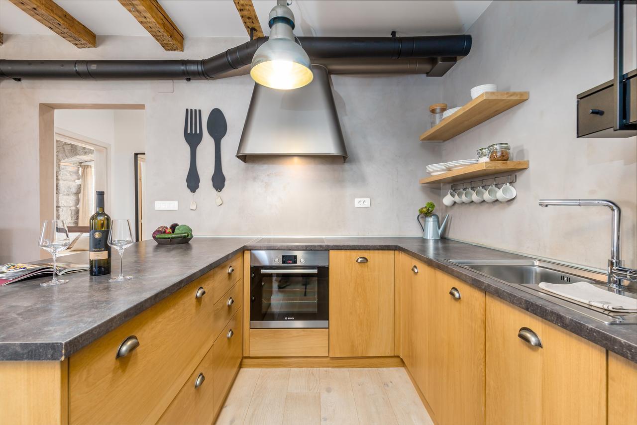 Apartment Katarina โอปาติยา ภายนอก รูปภาพ